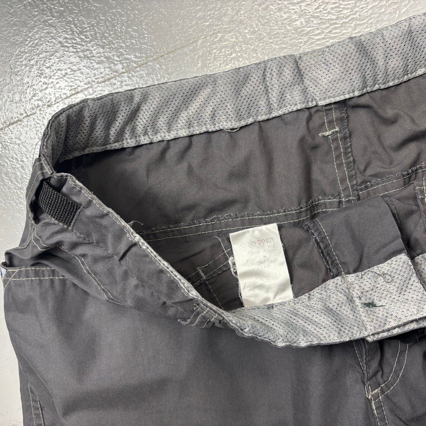Korean Technical Zip Shorts (One Size 34-40)(SC)
