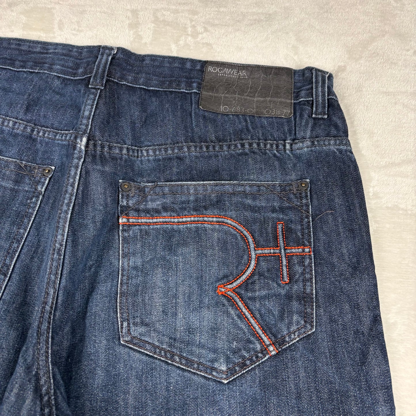 Roca Wear 2010s Vintage Jorts (40 Waist)