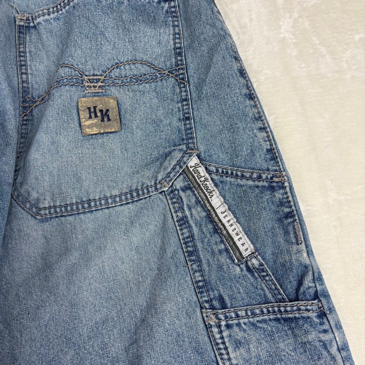 Hard Knocks 2000s Vintage Jorts (34 Waist)