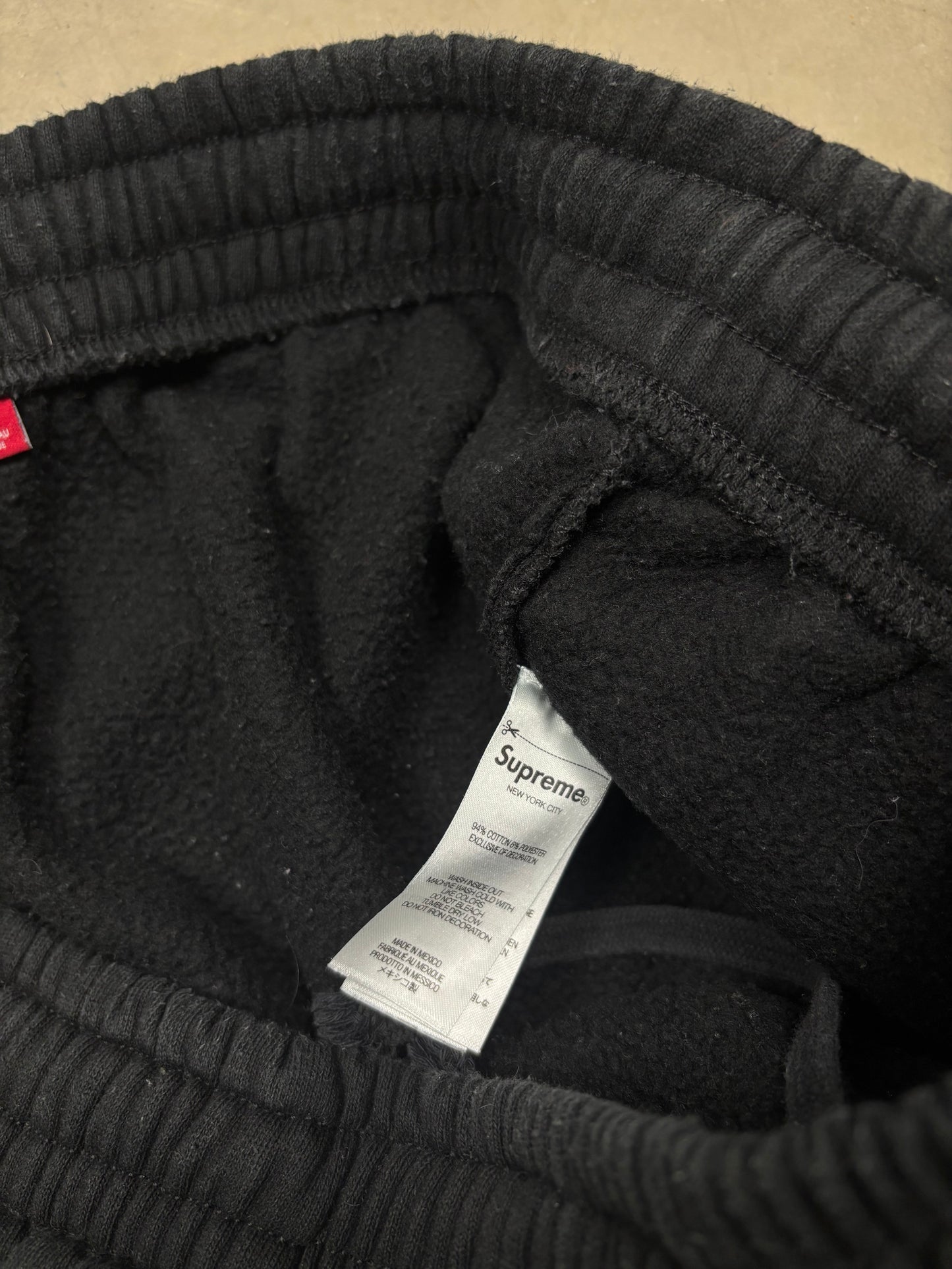 z Supreme Graffiti Joggers (M)