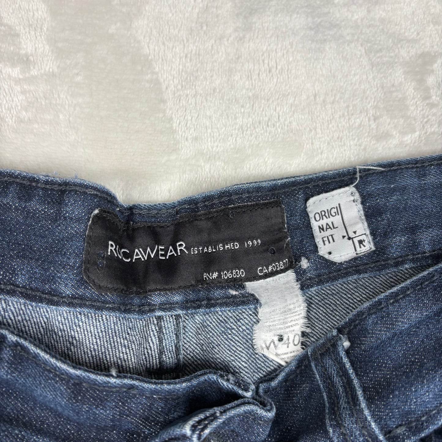 Roca Wear 2010s Vintage Jorts (40 Waist)
