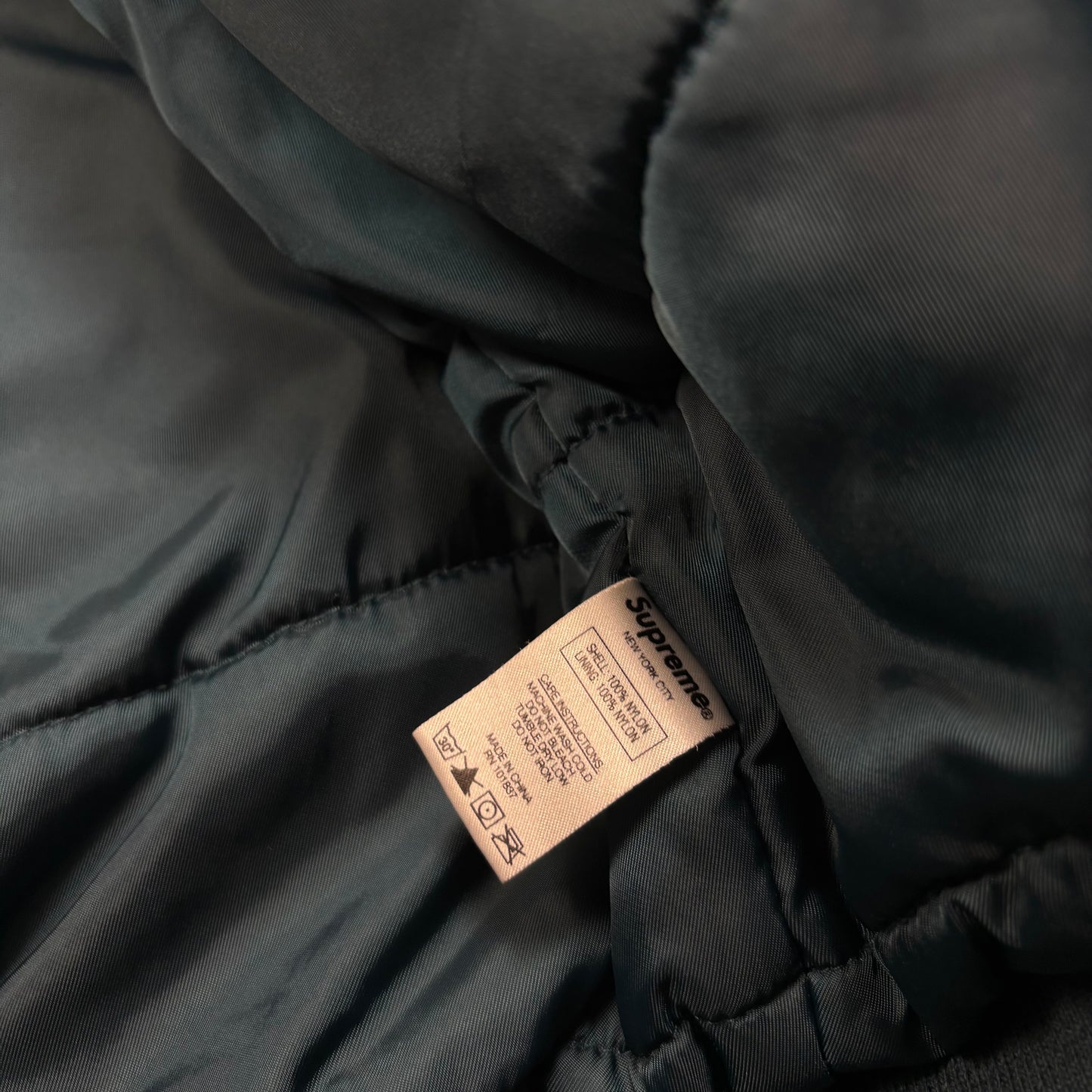 (A Top Pick) Supreme 2015 Tanker Bomber Jacket (M)