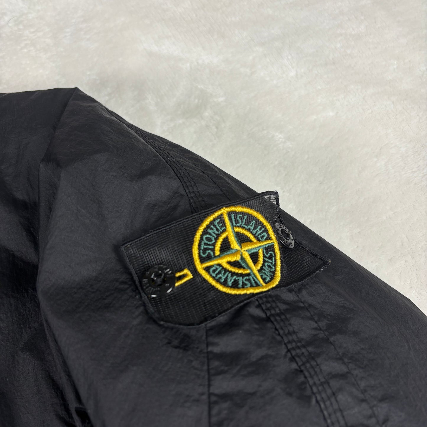 (A Top Pick) Stone Island 2009 Vintage Mesh Badge Goose Down Jacket (L)