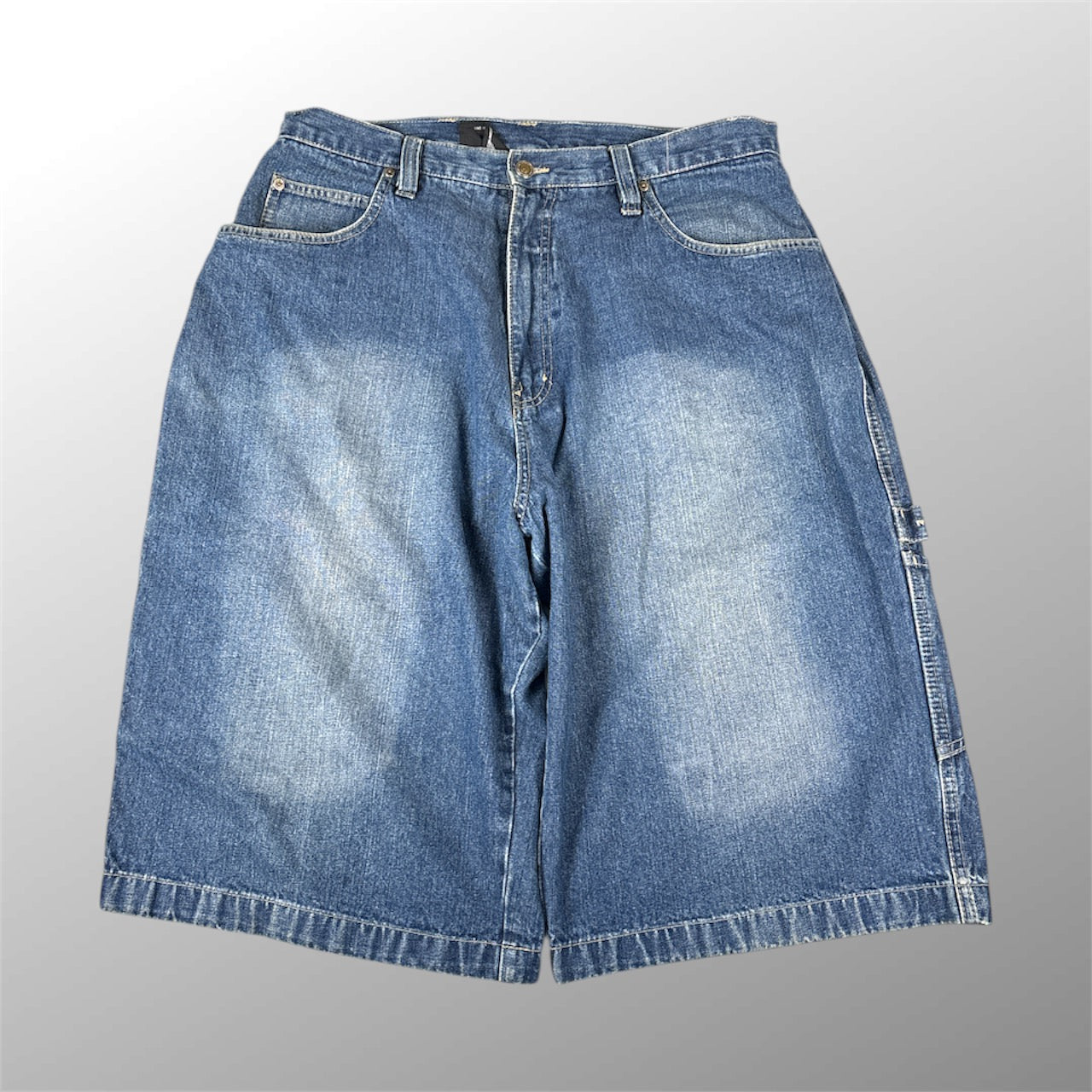Rocawear 2000s Vintage Jorts (36 Waist)
