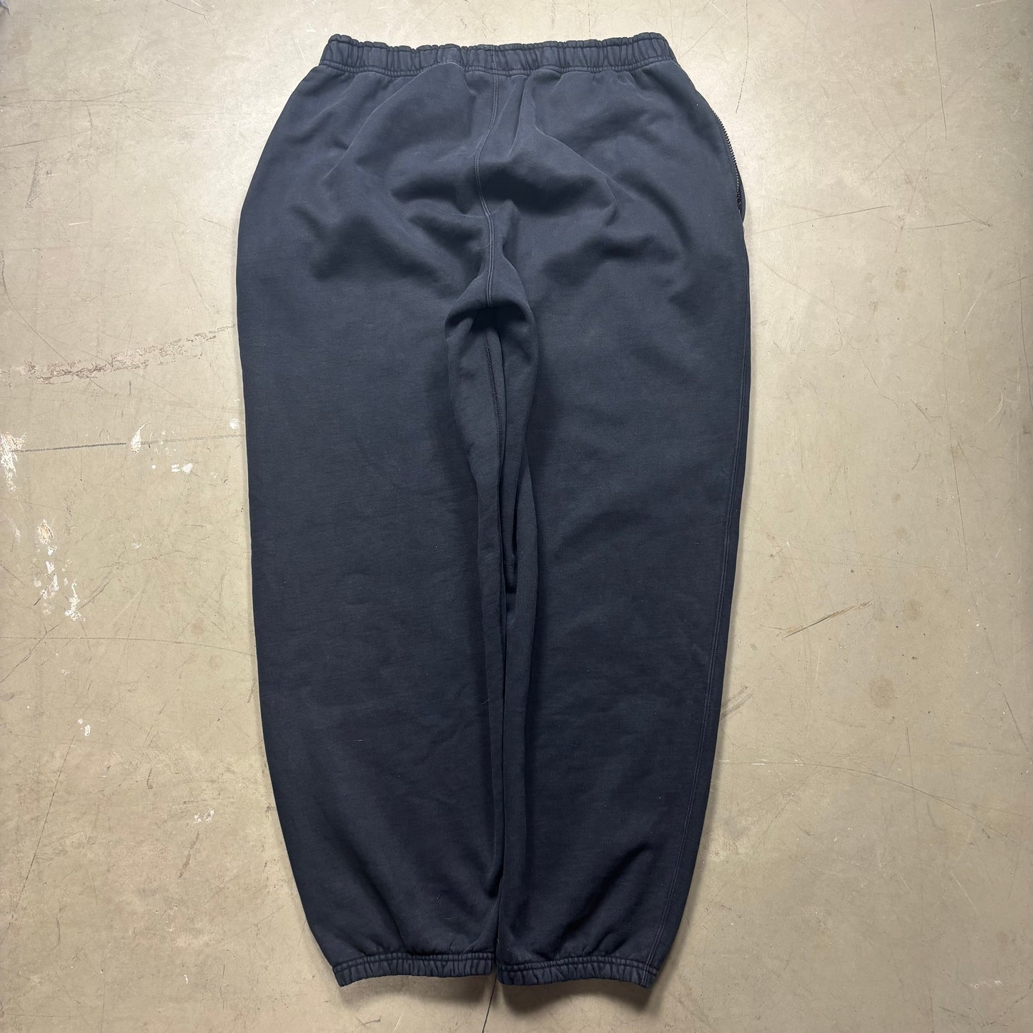 z Stussy x Nike Joggers (XL)
