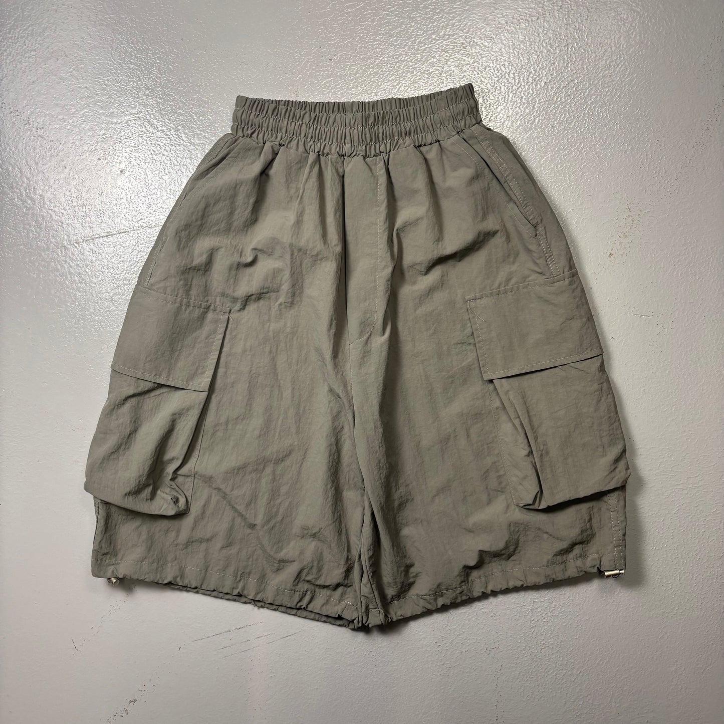 (A Top Pick) Korean Nylon Cargo Shorts (One Size 24-30)(SC)