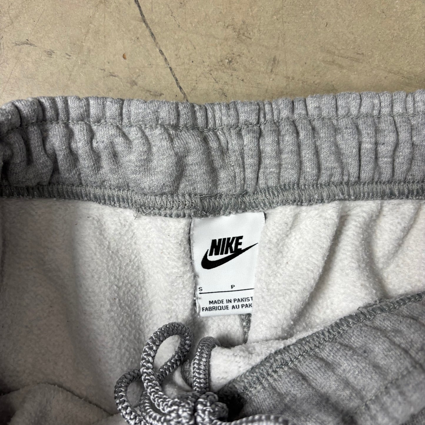 (A Top Pick) Stussy x Nike Joggers (S)