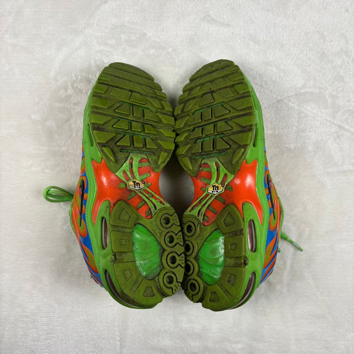 (A Top Pick) Supreme x Nike Tn Air Max Plus “Mean Green” (UK 8)