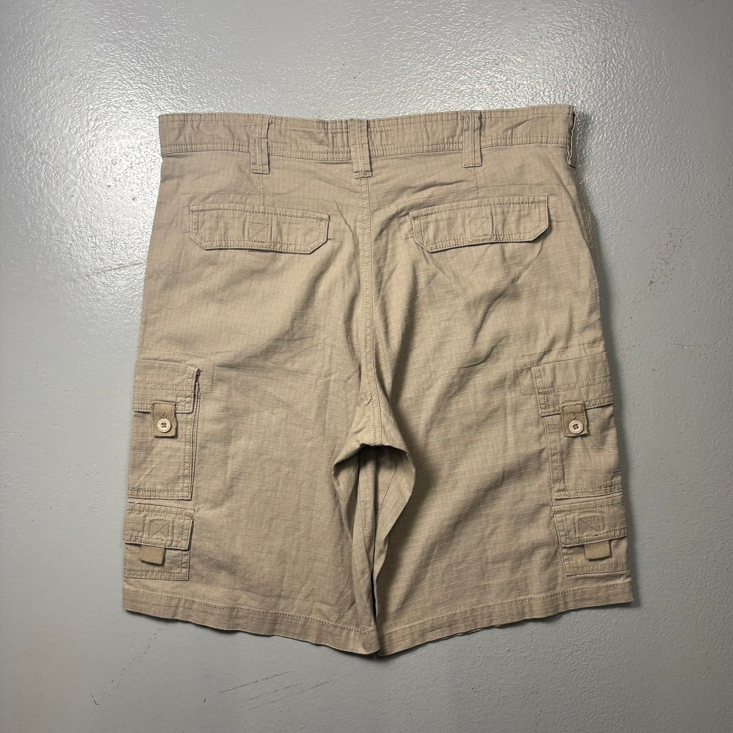 Vintage Style Lighweight Cargo Shorts (34 Waist)(VC)
