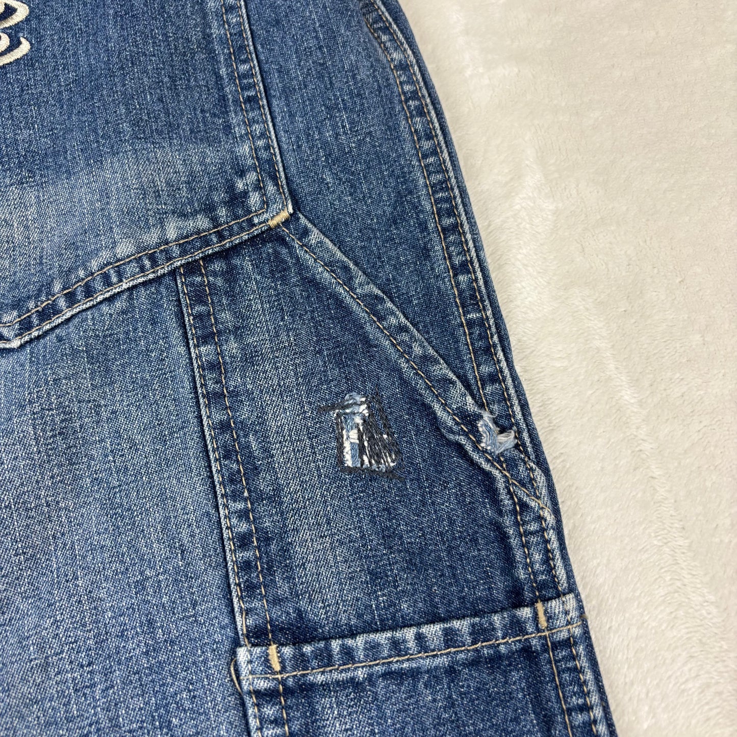 Rocawear 2000s Vintage Jorts (36 Waist)