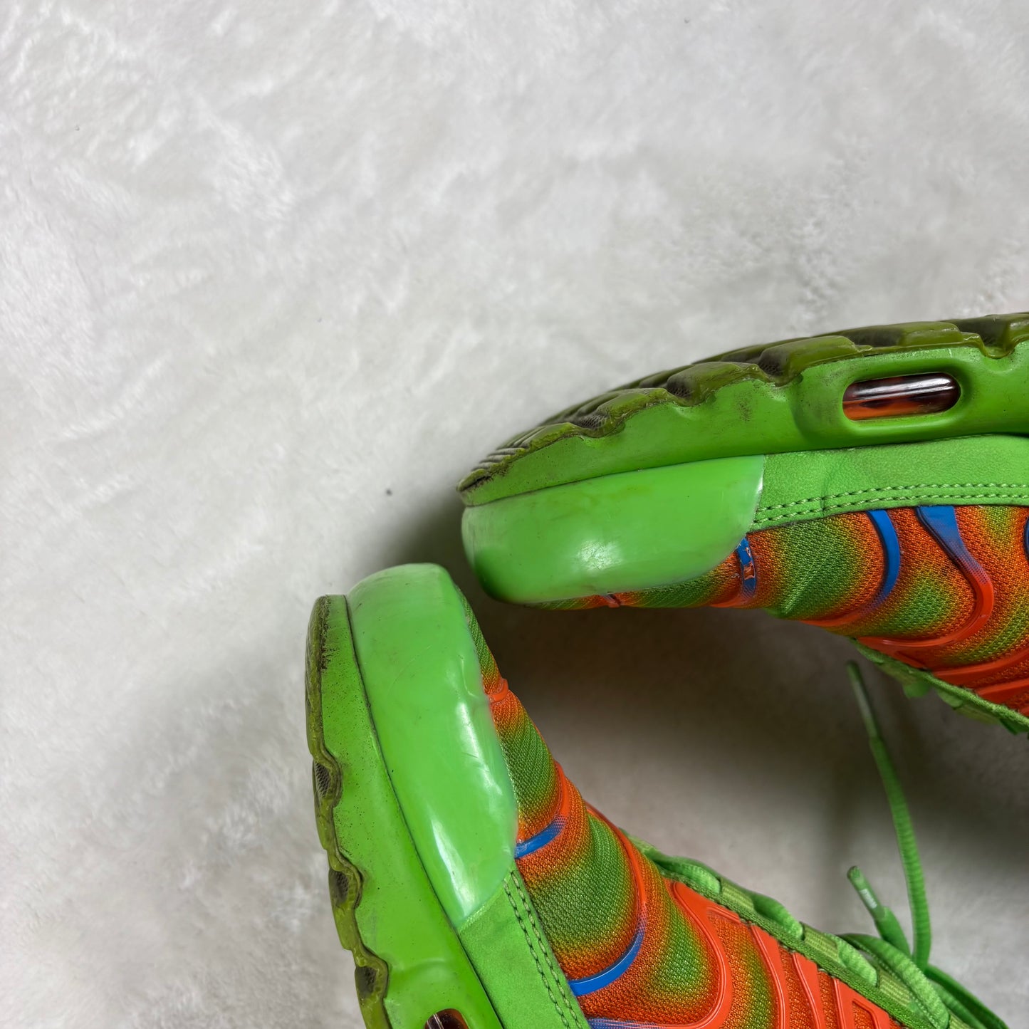 (A Top Pick) Supreme x Nike Tn Air Max Plus “Mean Green” (UK 8)
