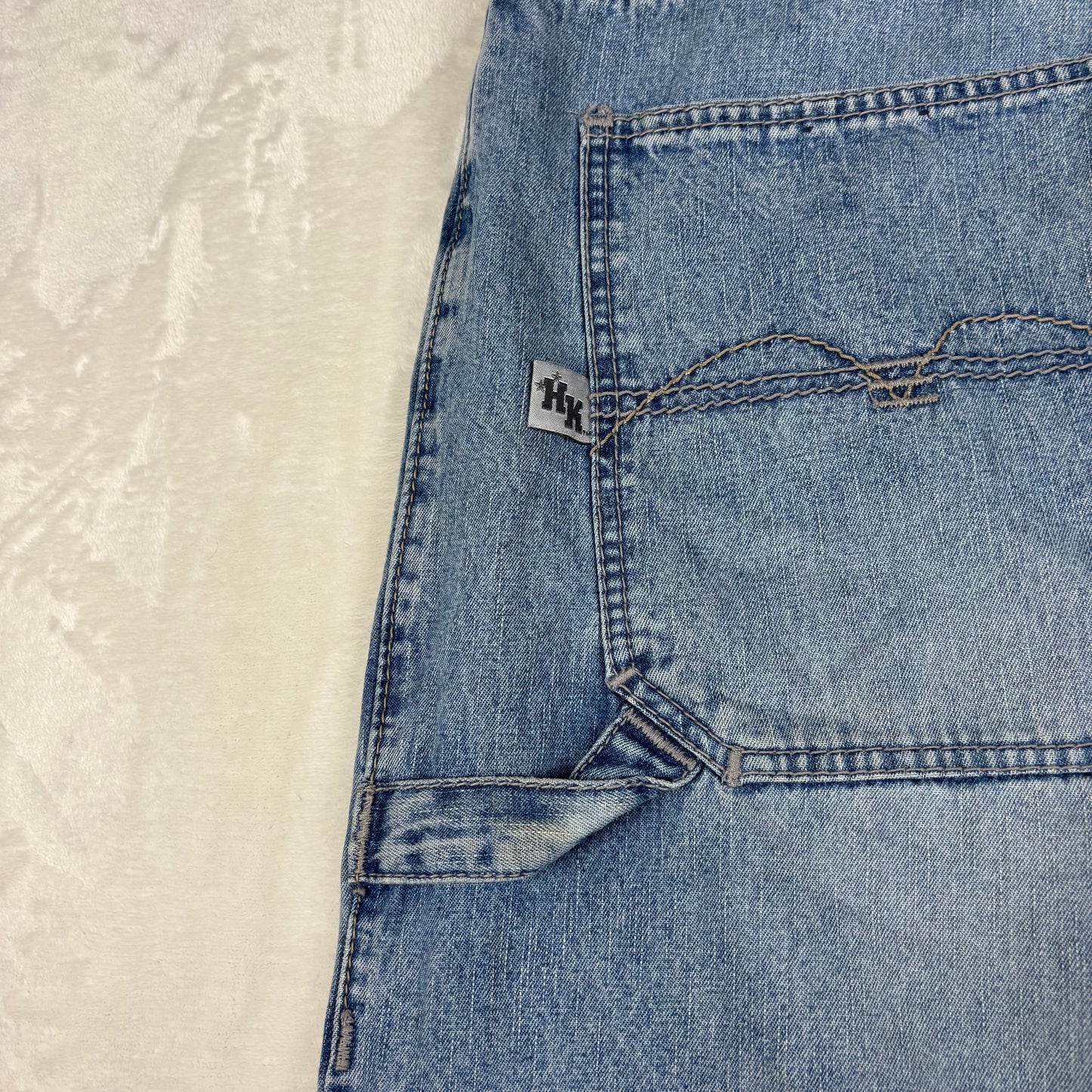 Hard Knocks 2000s Vintage Jorts (34 Waist)