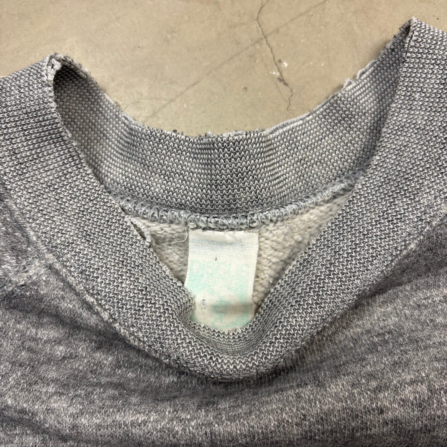 z Vintage 1980s Blank Sweatshirt (L)(BC)