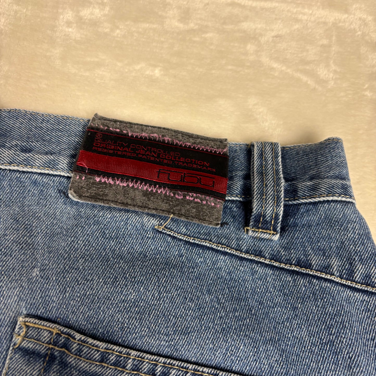 Fubu 2000s Vintage Jorts (36 Waist)