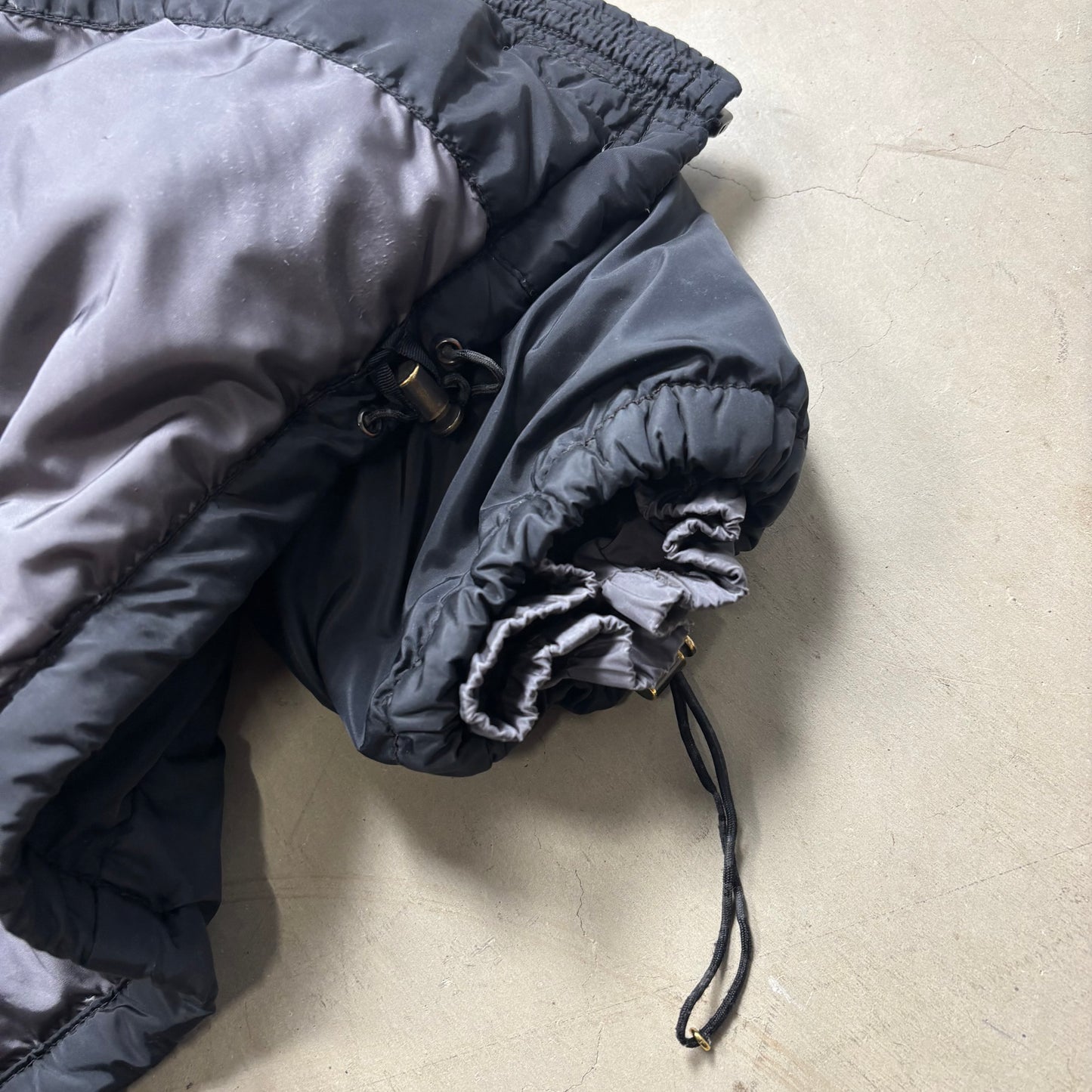 (A Top Pick) Prada Sport 2000s Nylon Toggle Puffer Jacket (M)