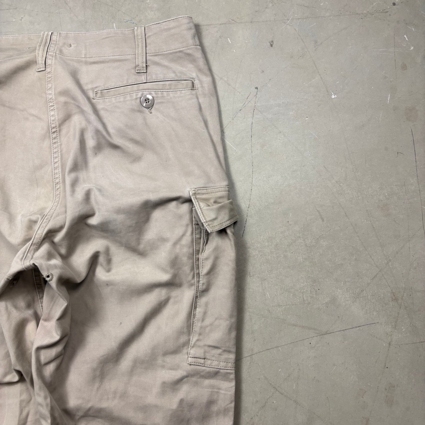 Vintage 1999 Military Cargo Bottoms (32/32)(VC)