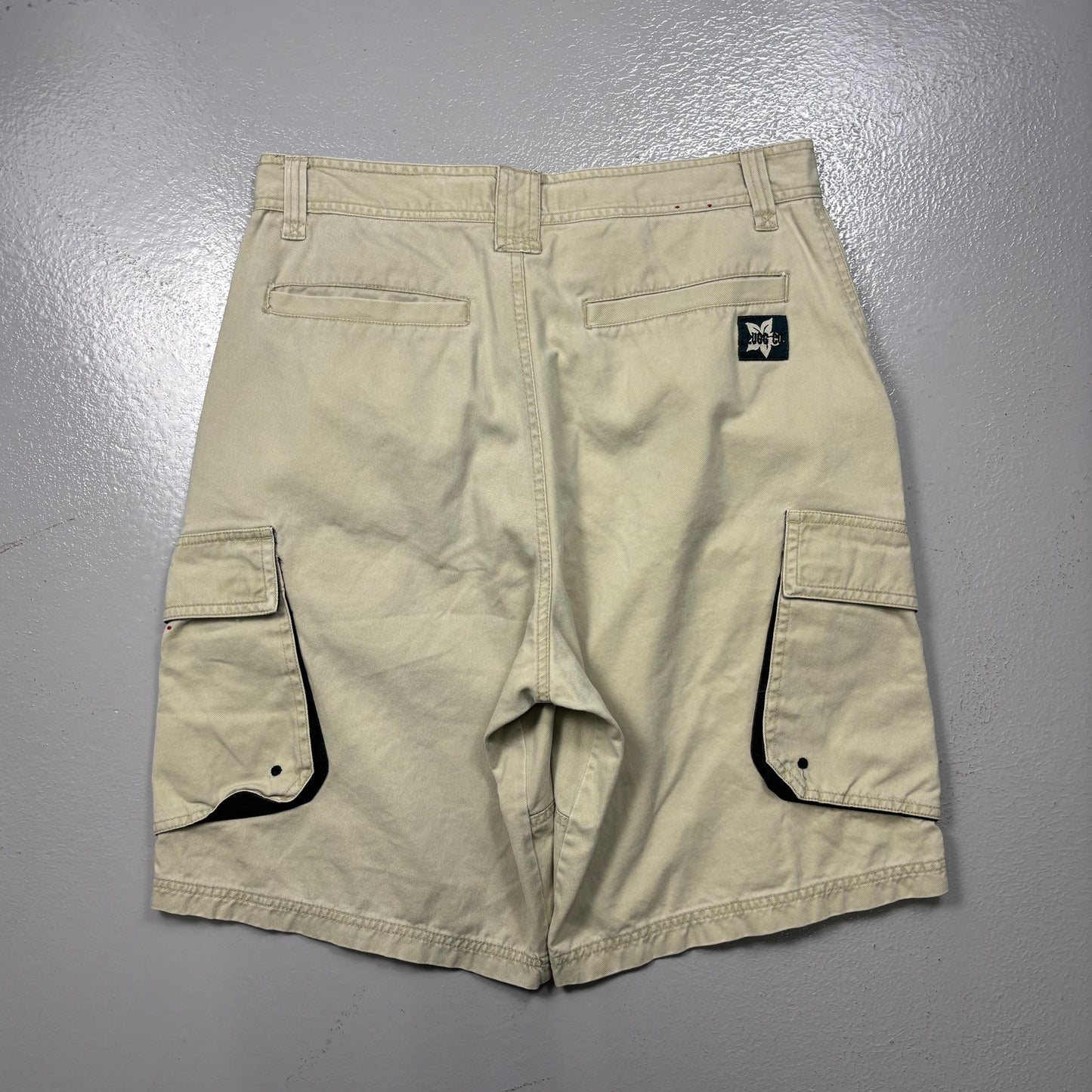 Vintage 2000s Technical Cargo Bottoms (32 Waist)(VC)