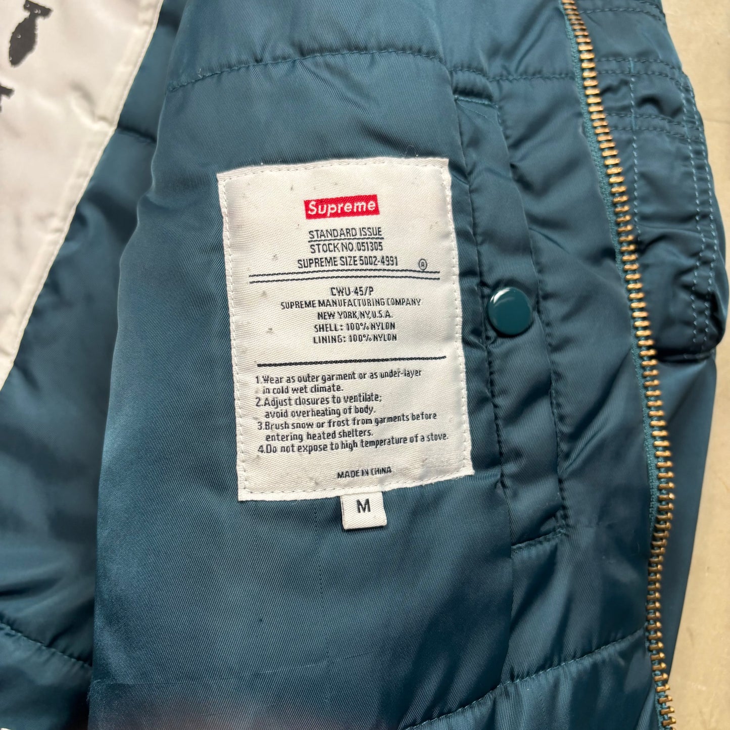 (A Top Pick) Supreme 2015 Tanker Bomber Jacket (M)