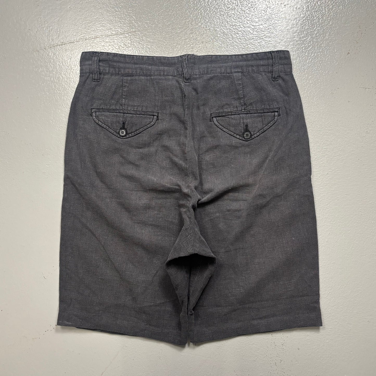 Uniform Bridge Pleated Shorts (34 Waist)(SC)