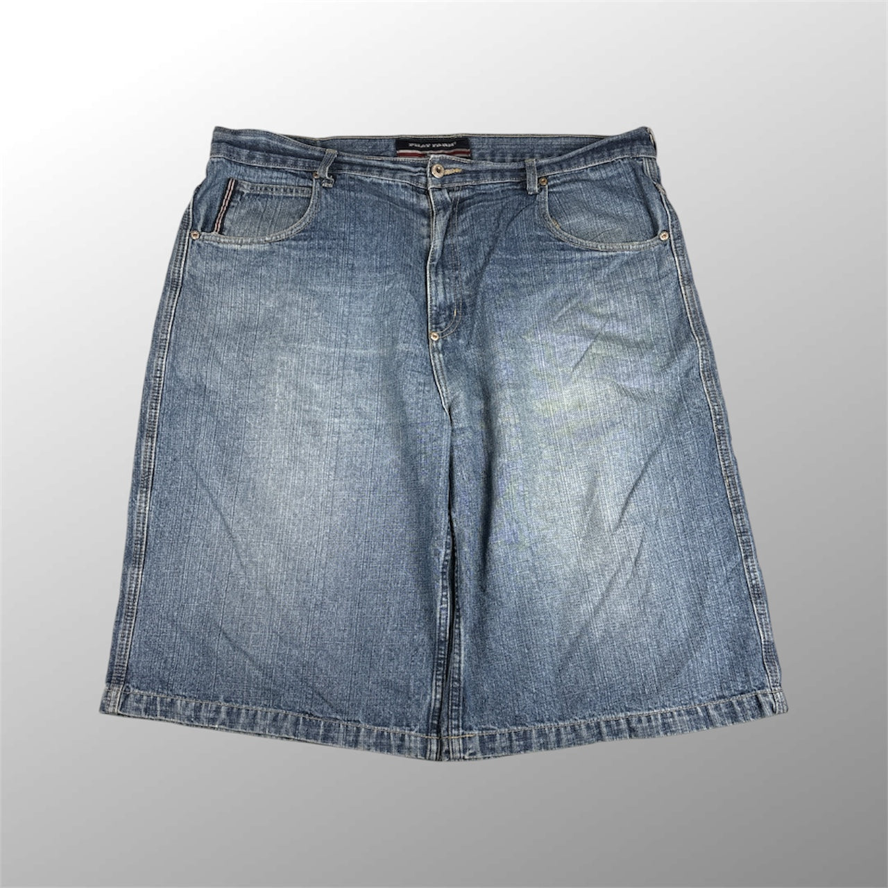 Phat Farm 2010s Vintage Jorts (42 Waist)