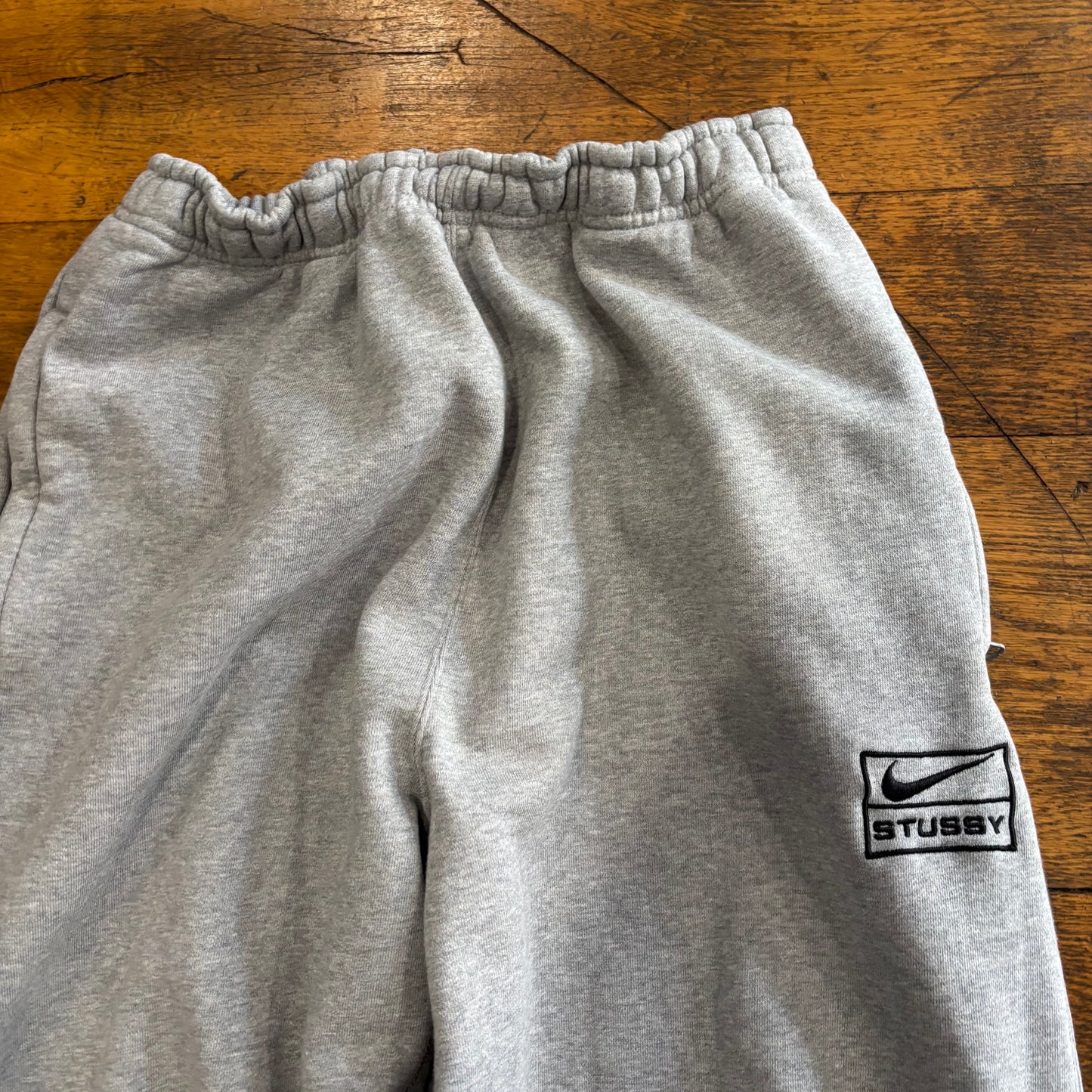 (A Top Pick) Stussy x Nike Joggers (M)