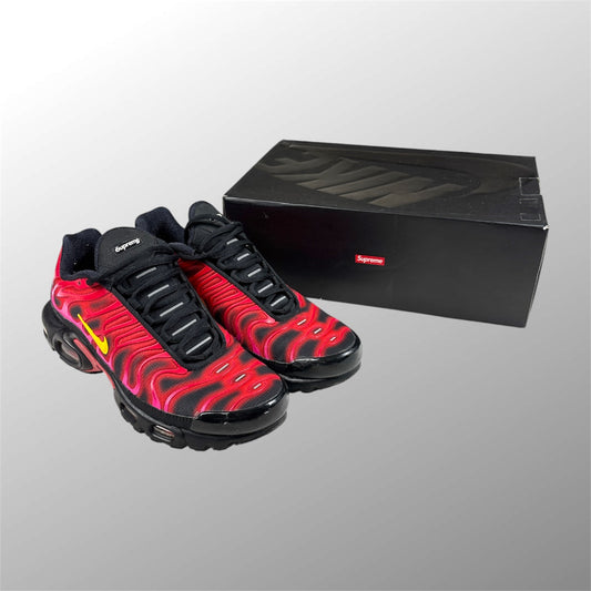(A Top Pick) Supreme x Nike Tn Air Max Plus “University Red” (UK 7)