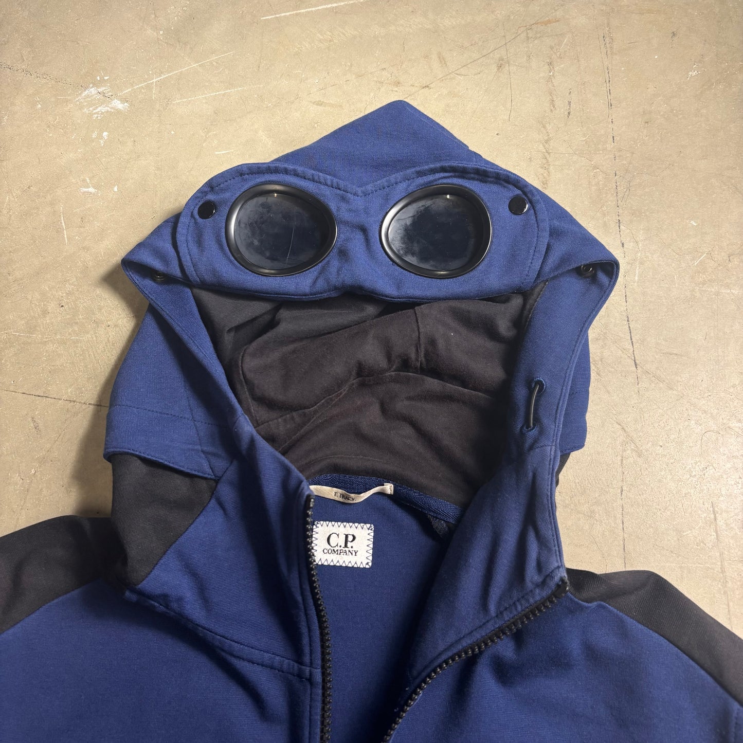 C.P. Company T Track Goggle Hoodie (L)